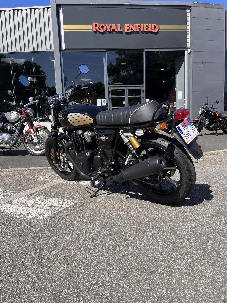 INTERCEPTOR 650 TWIN