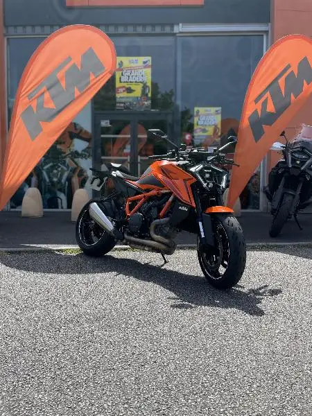 1390 SUPER DUKE R EVO