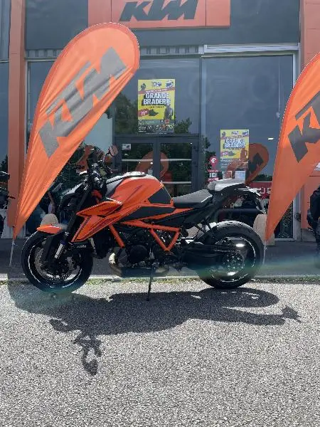 1390 SUPER DUKE R EVO