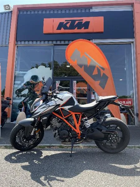 1290 SUPER DUKE R