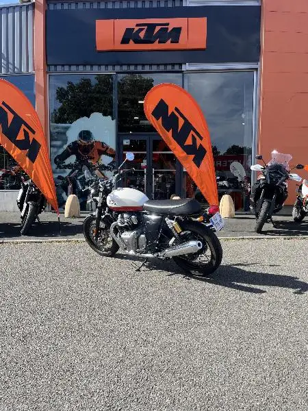 INTERCEPTOR 650