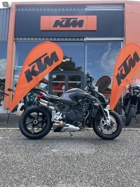 BRUTALE 1000 RS
