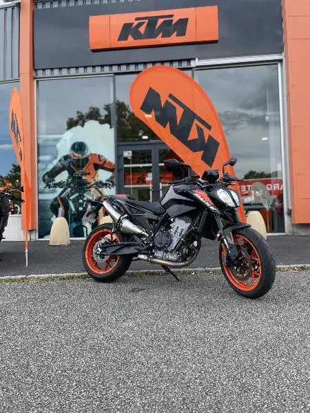 790 DUKE L