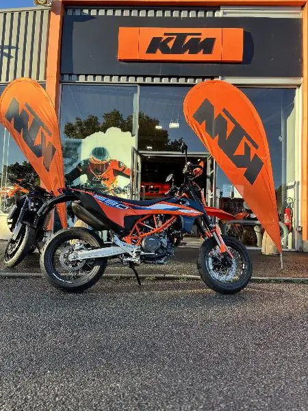690 SMC R