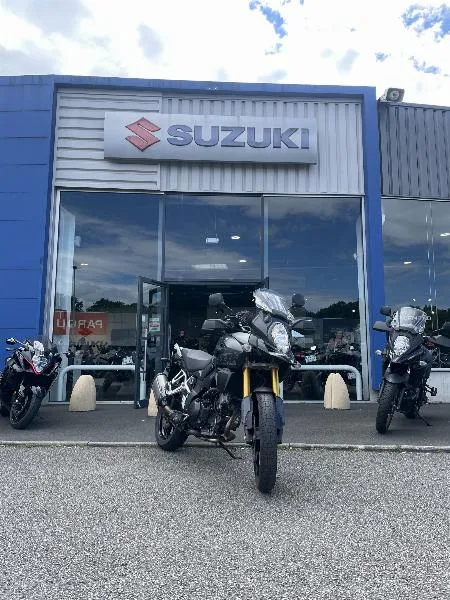 DL VSTROM 1000