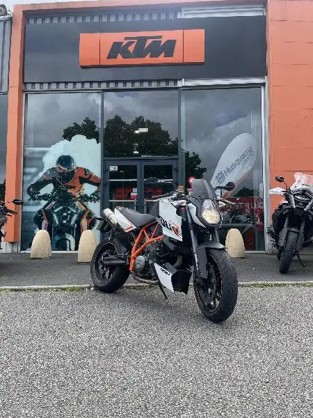 990 SUPER DUKE R
