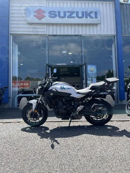 MT07
