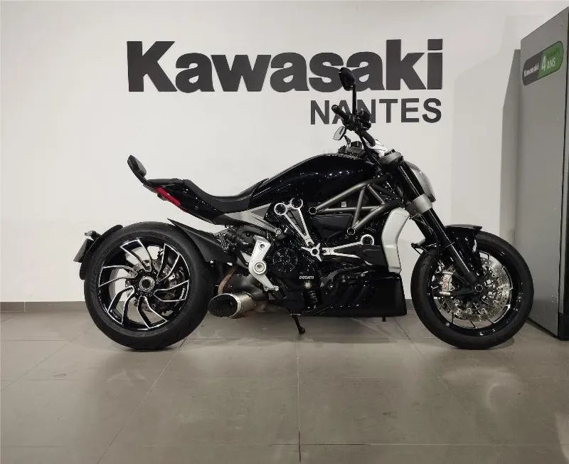 X Diavel