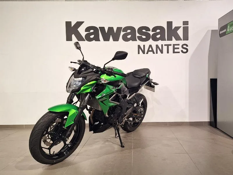Z125