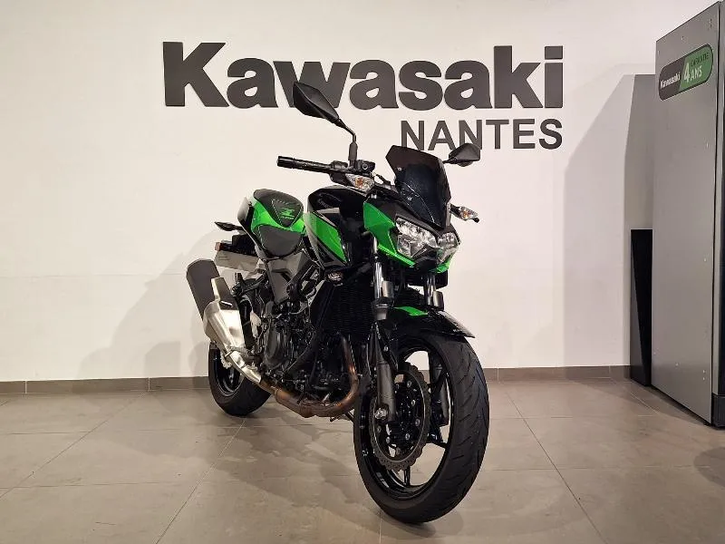 Z400