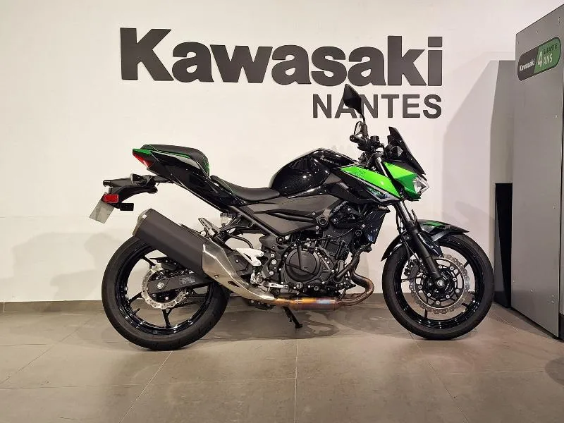 Z400