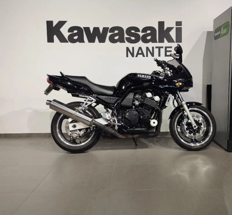 FAZER 600
