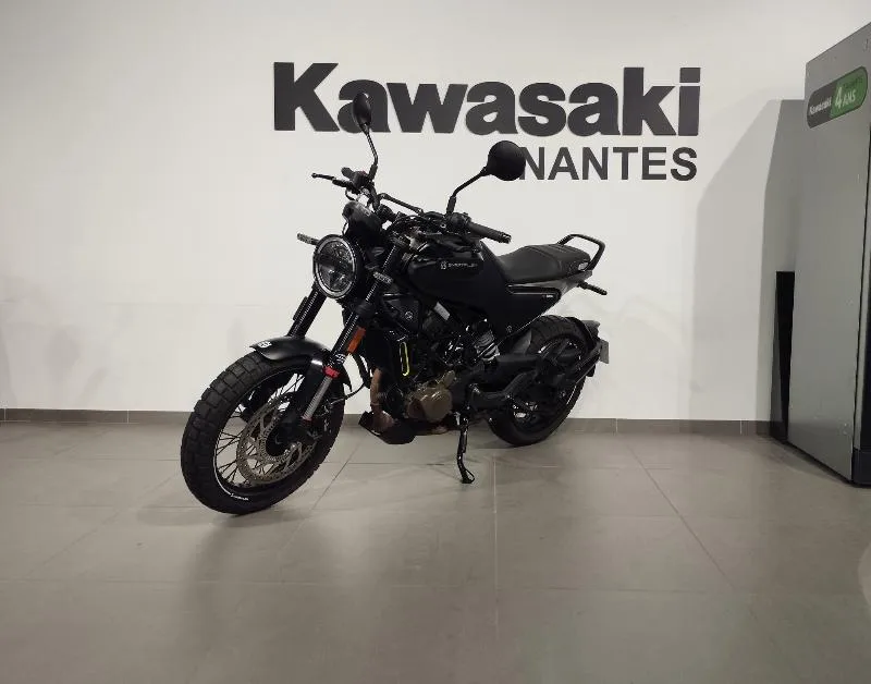 SVARTPILEN 125