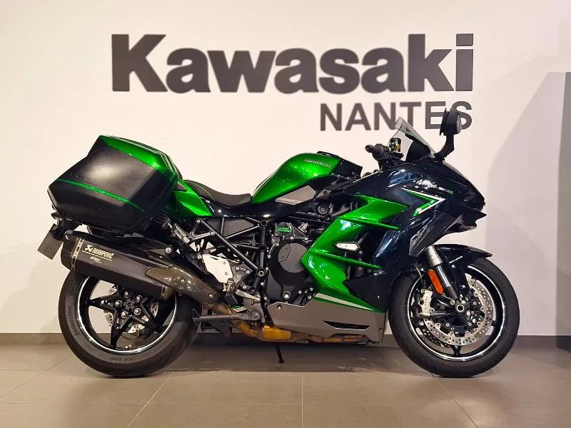 NINJA H2 SX SE PACK PERFORMANCE TOURER