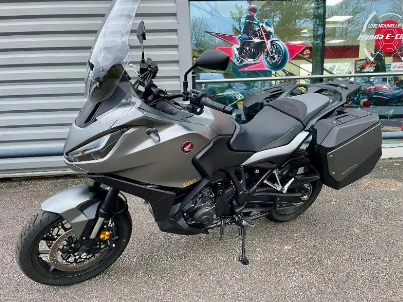 NT 1100 DCT