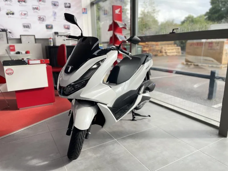 PCX 125