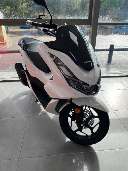 PCX 125