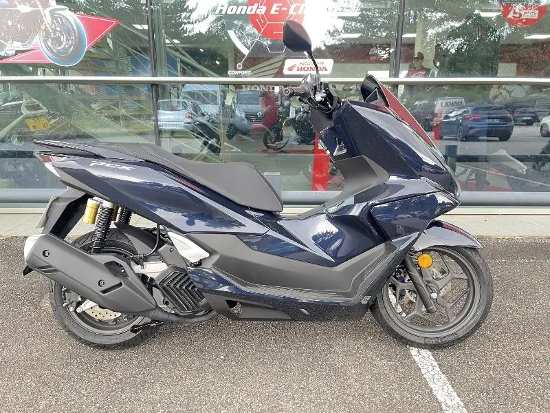 PCX 125