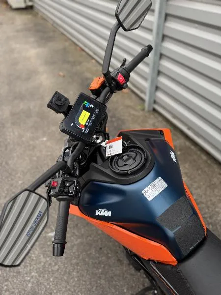125 DUKE ABS