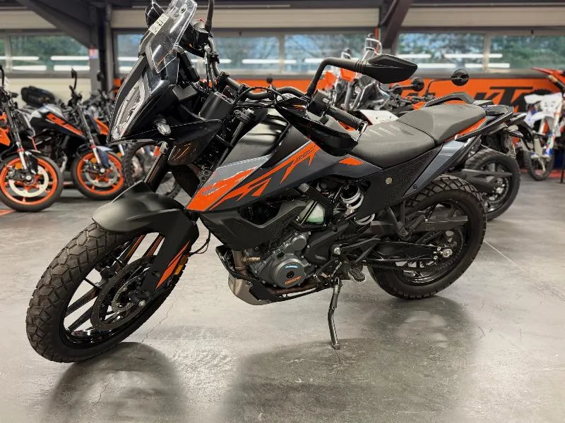 390 ADVENTURE