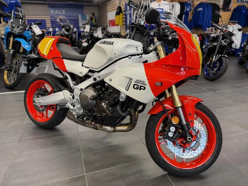 XSR 900 GP