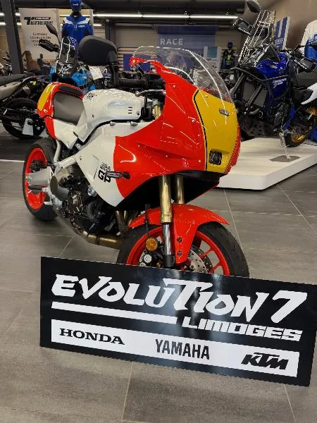 XSR 900 GP