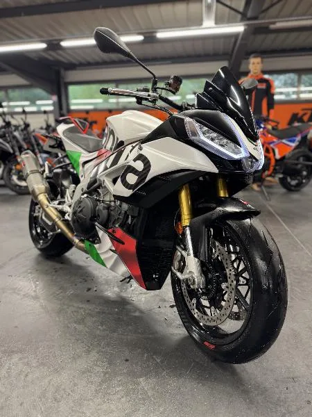 TUONO 1100 V4