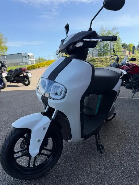 NEO'S 50 ELECTRIQUE