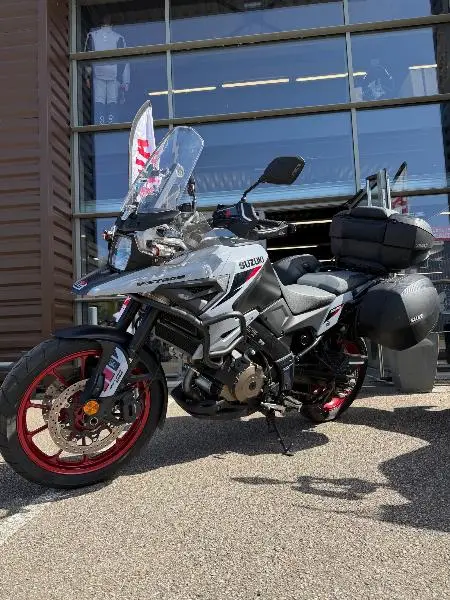 DL VSTROM 1050