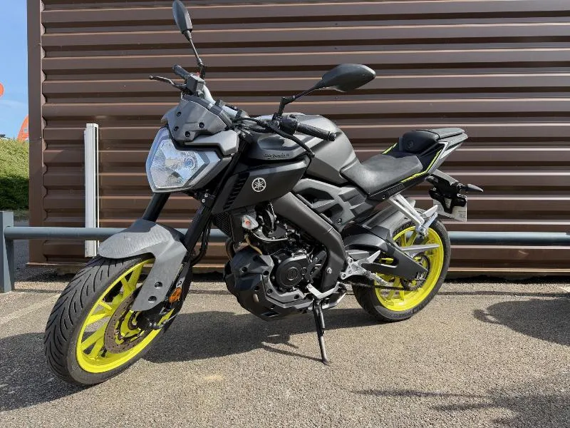 MT125 ABS