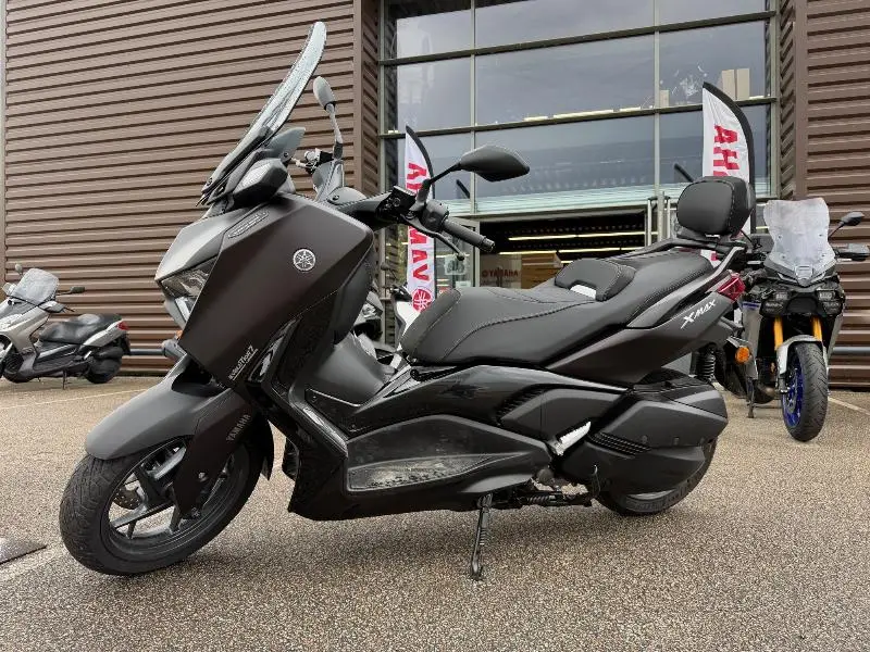 XMAX 300 Tech Max
