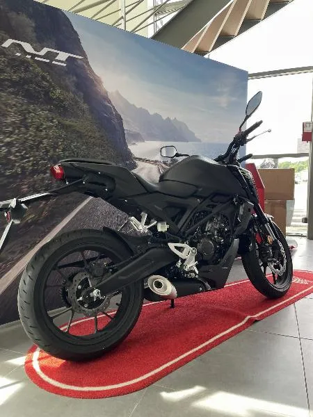 CB 125