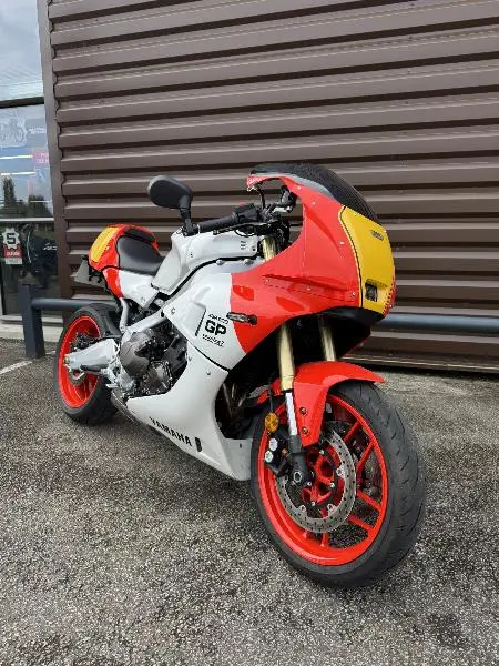 XSR 900 GP