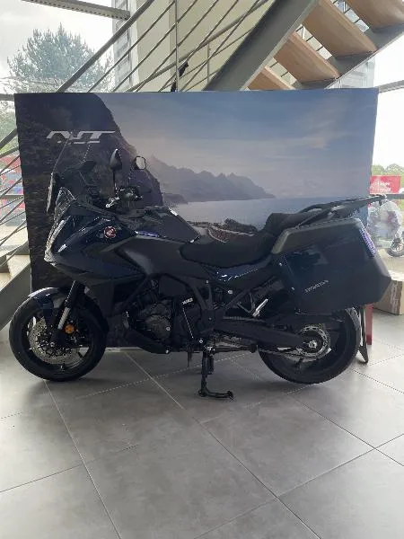NT 1100