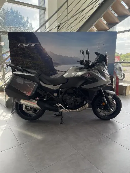 NT 1100 DCT