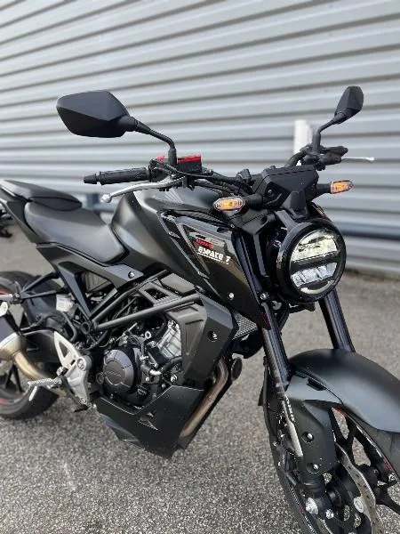 CB 125