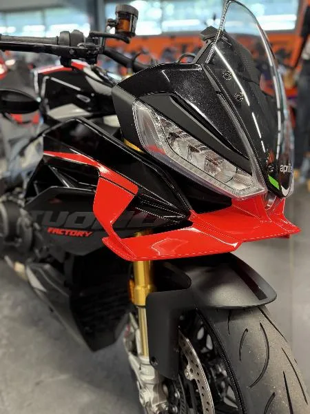 TUONO 1100 V4 FACTORY
