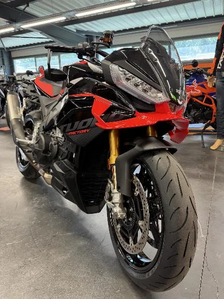 TUONO 1100 V4 FACTORY