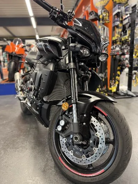 MT10