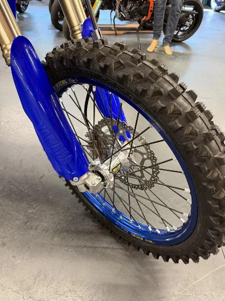 YZ125