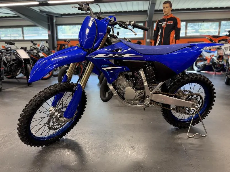 YZ125