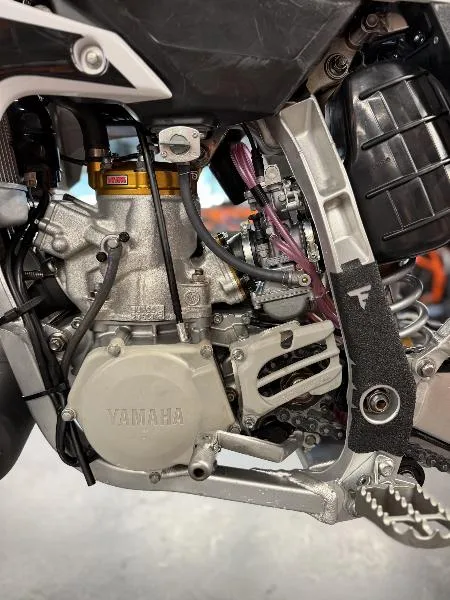 YZ250