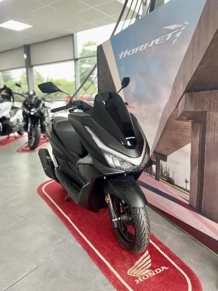 PCX 125