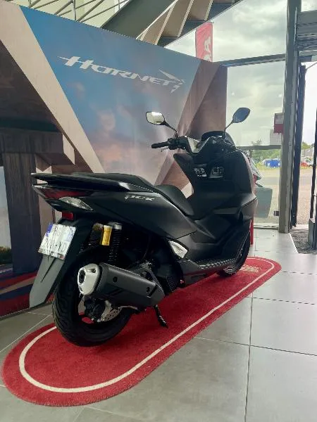 PCX 125