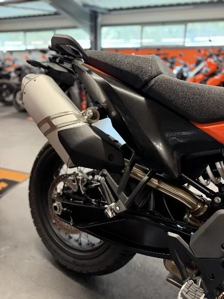 790 ADVENTURE