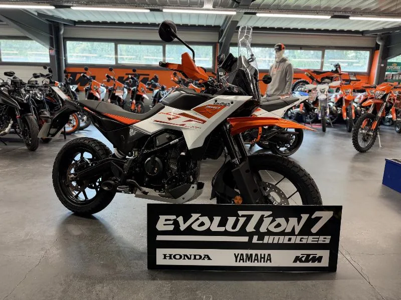 390 ADVENTURE 2025