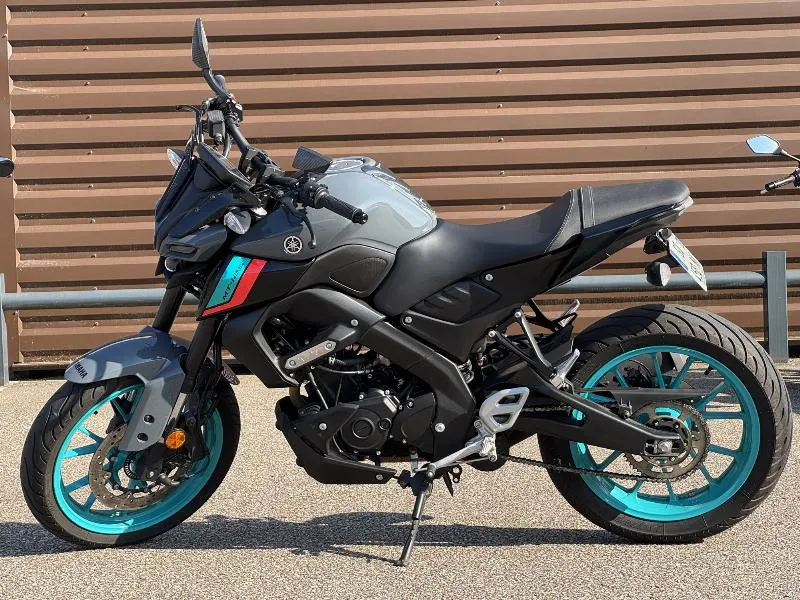MT125 ABS