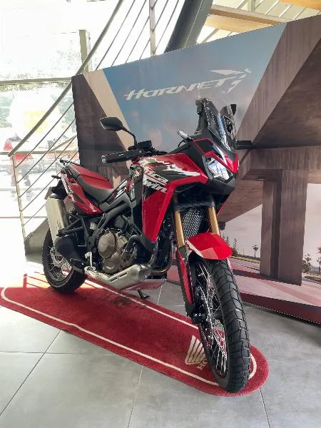 CRF 1100  L AFRICA TWIN
