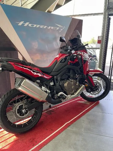 CRF 1100  L AFRICA TWIN