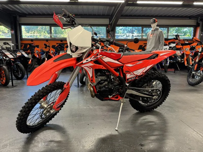 XTRAINER 300